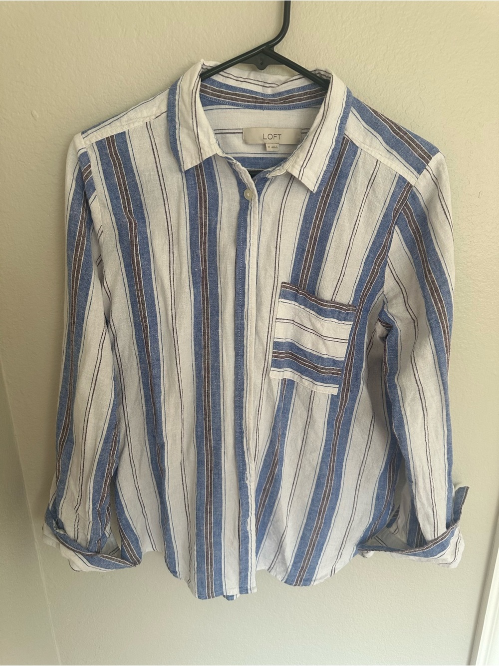 LOFT Women’s Blue and White Stripe Button-Up Shirt size M